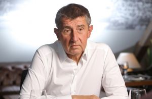 20 česk&yacute;ch &scaron;&eacute;fredaktorov a &scaron;&eacute;fredaktoriek vyzvali Babi&scaron;a na re&scaron;pektovanie kritickej žurnalistiky