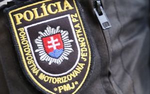 Koment&aacute;rom Petra Schutza s v&yacute;zvou na dehumaniz&aacute;ciu sa začala zaoberať pol&iacute;cia