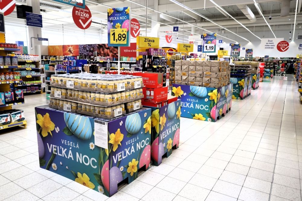 Tesco bude otvoren&eacute; v sobotu aj počas Veľkonočn&eacute;ho pondelka