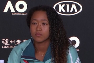 Tenisov&uacute; hviezdu tmavej pleti v reklame vybielili (FOTO)