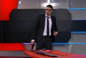 Do štúdia holandskej televízie vtrhol ozbrojený muž