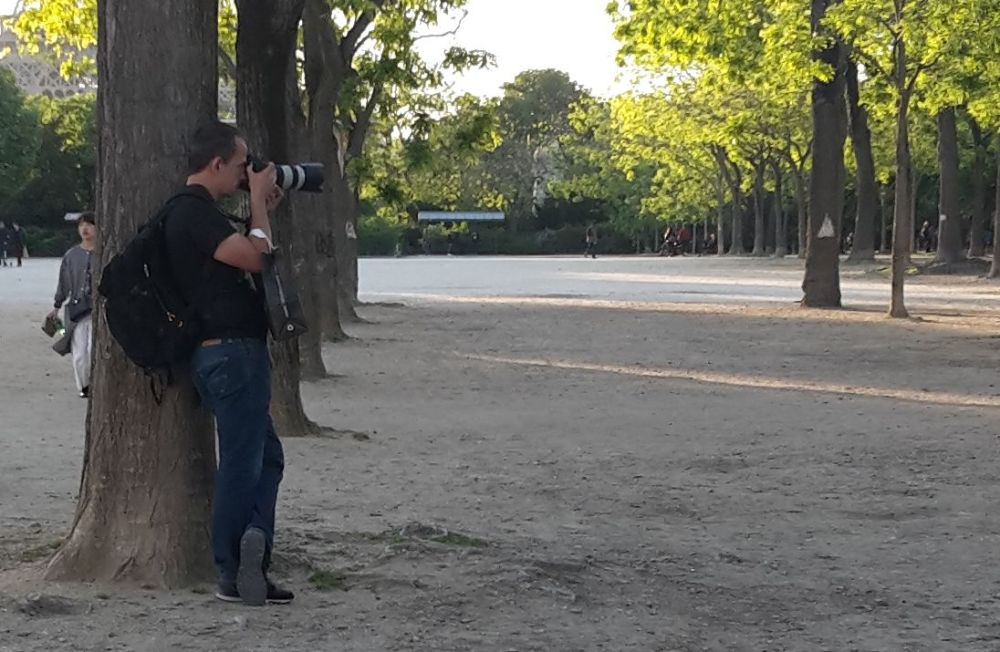 V priamom prenose zastrelili influencera, točil videá o luxuse
