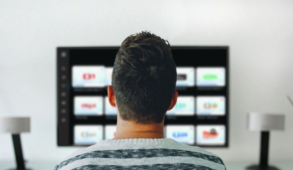 SledovanieTV prin&aacute;&scaron;a deťom dva detsk&eacute; kan&aacute;ly