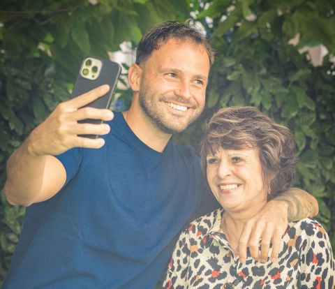 Mama, ožeň ma: Spoznajte &uacute;častn&iacute;kov 1. epiz&oacute;dy (FOTO)