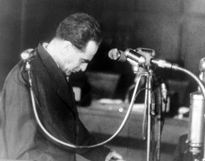 Na&scaron;li sa unik&aacute;tne filmov&eacute; z&aacute;znamy z politick&yacute;ch procesov z roku 1952