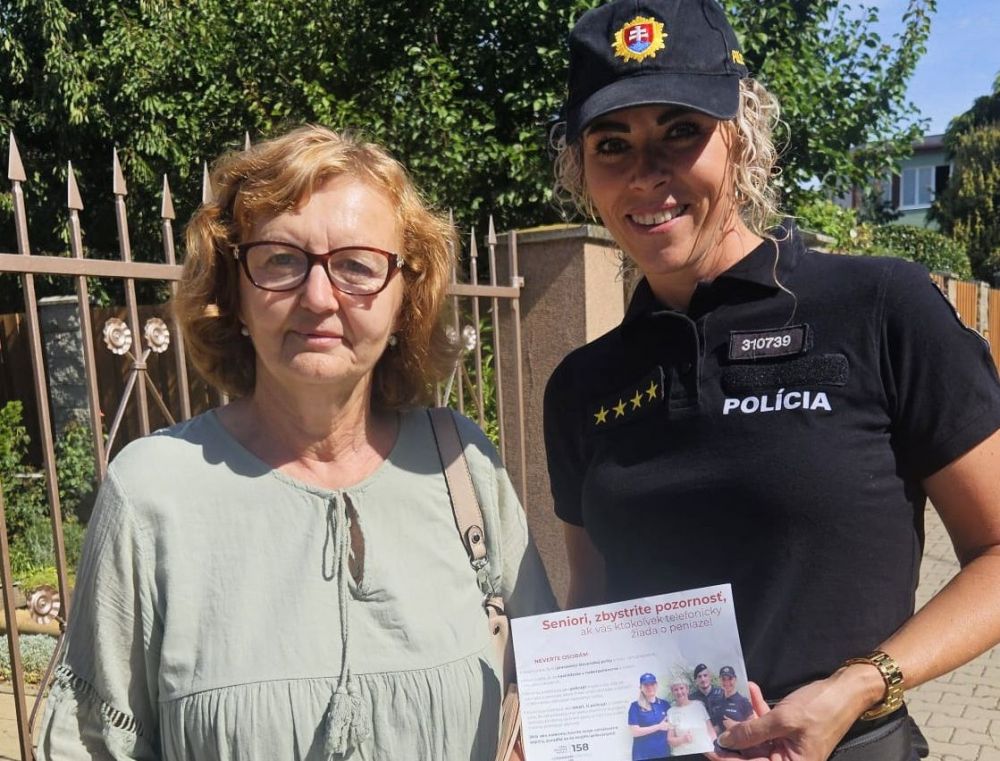 Od&scaron;tartovala kampaň, ktorou chc&uacute; osloviť seniorov poberaj&uacute;cim d&ocirc;chodok v hotovosti, aby nenaleteli podvodn&iacute;kom