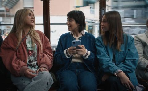 Rady dost&aacute;vate na každom kroku, len niektor&eacute; v&scaron;ak stoja za to. V&Uacute;B prich&aacute;dza s novou kampaňou (VIDEO)