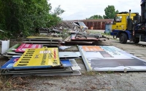 Česká vláda odmietla predĺžiť povolenie pre billboardy pri diaľniciach