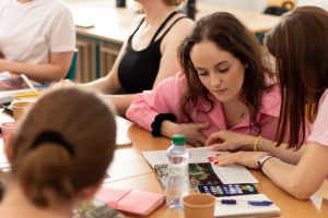 Piaty ročn&iacute;k novin&aacute;rskeho festivalu Svet medzi riadkami: Bratislava, 13.&ndash;17. apr&iacute;la 2026