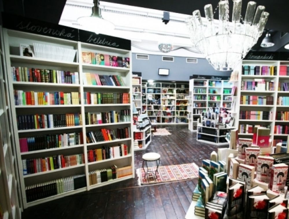 Nov&yacute; program pom&aacute;ha čitateľom rozoznať knihy p&iacute;san&eacute; ľuďmi od AI